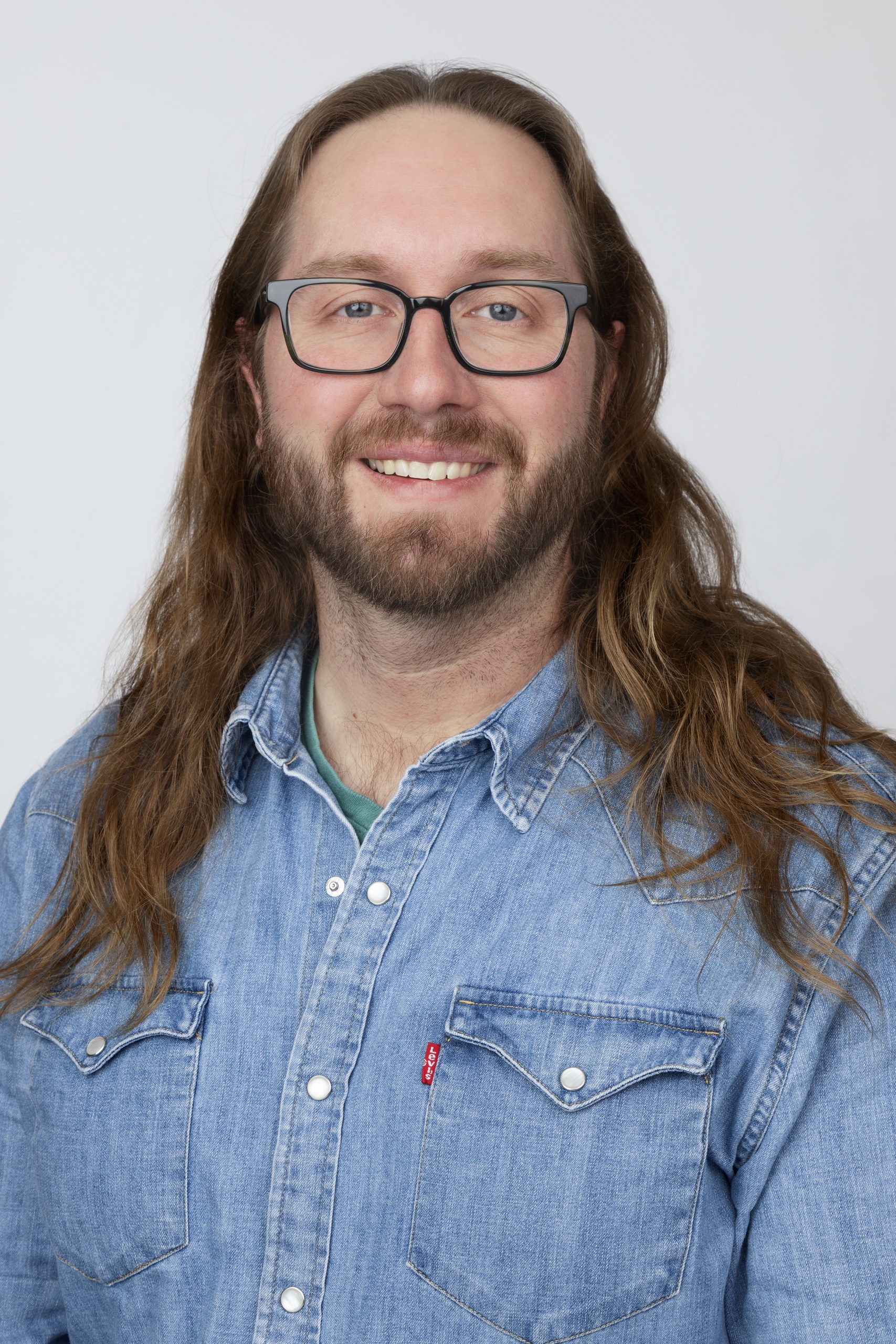 Ostrowski-Lucas Headshot of Lucas Ostrowski