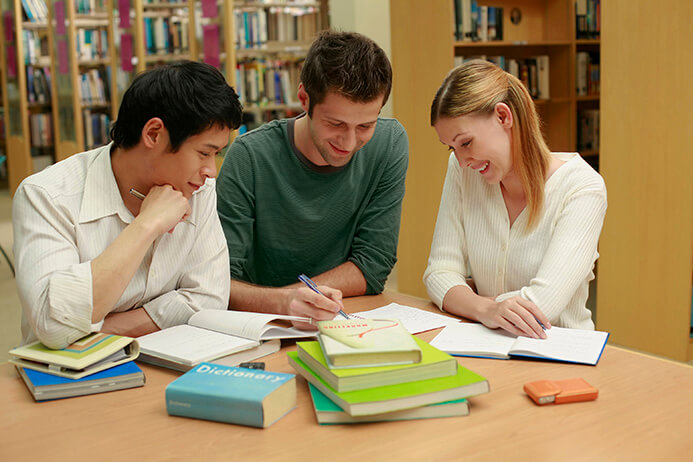 cross-cultual-coversation-connection-students cross-cultual-coversation-connection-students
